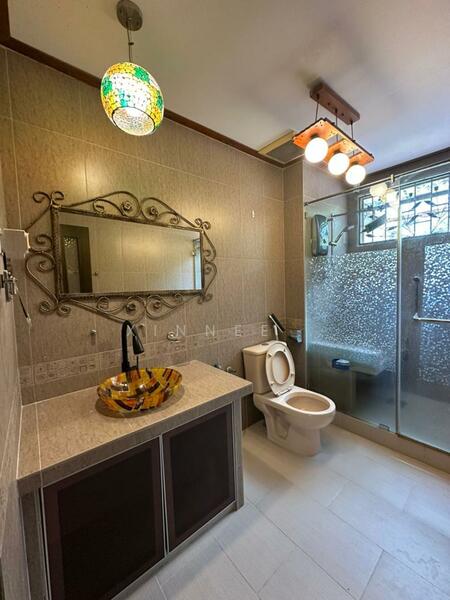 Ferringhi Villa untuk Untuk Disewa - RM 4,000 /bulan, Feb 2026 - Bathroom - PropertyGuru.com.my