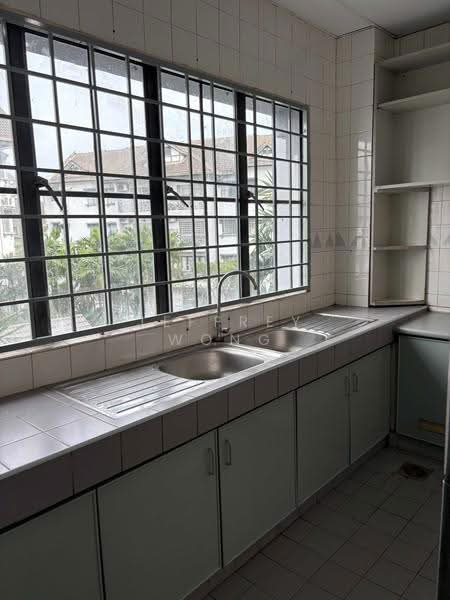 Kondominium untuk Dijual di Tiara Damansara - Jeffrey Wong - PropertyGuru.com.my