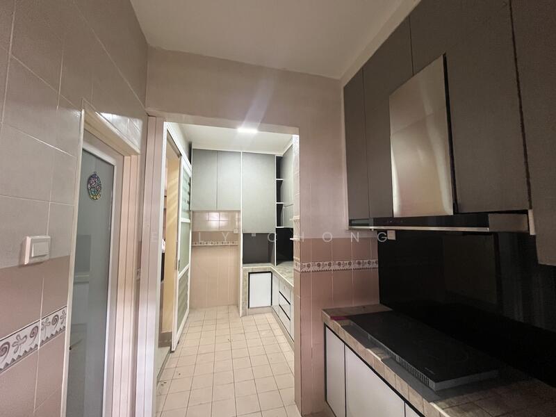 Bandar Damai Perdana untuk Untuk Dijual - RM 750,000, Mac 2026 - Kitchen - PropertyGuru.com.my
