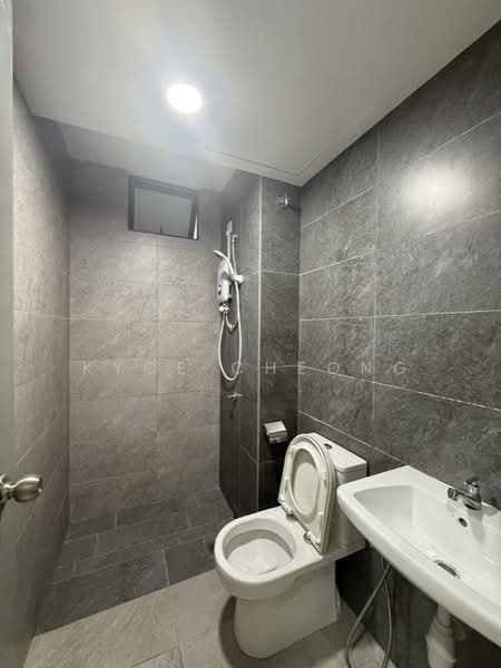 Service Residence for Rent at Traders Park - Kyce Cheong - Bathroom - PropertyGuru.com.my