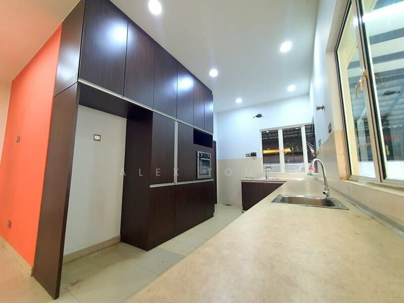 Rumah Banglo untuk Dijual di Kota Kemuning (Shah Alam) - Alex Tong - Kitchen - PropertyGuru.com.my