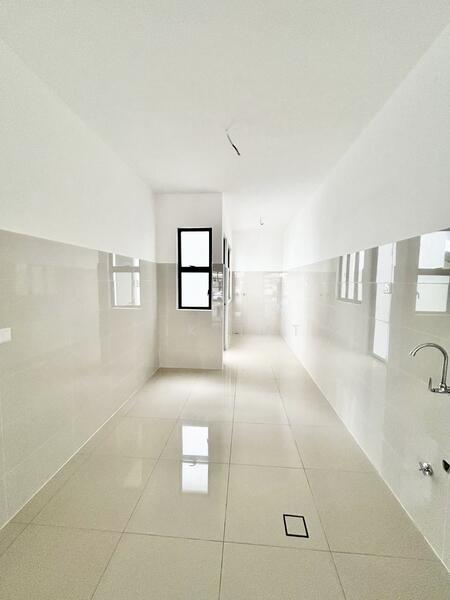 Cluster House for Sale in Eco Botanic (Iskandar Puteri (Nusajaya)) - Yik Tat - Corridor - PropertyGuru.com.my