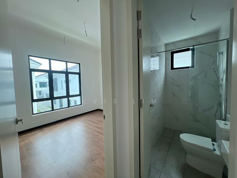 Rumah Berkembar untuk Dijual di Bandar Cassia (Batu Kawan) - Elvis Lim - Bedroom - PropertyGuru.com.my