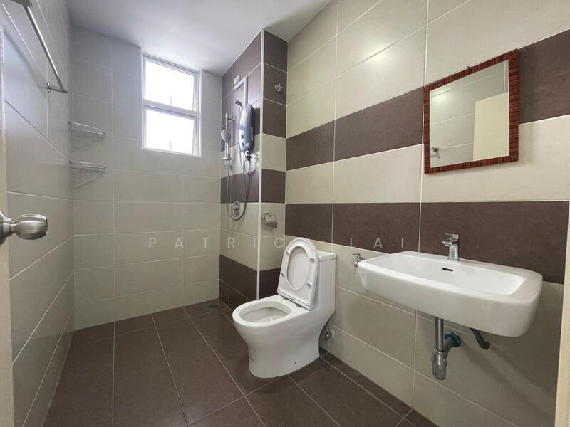 Cluster House for Sale in Iskandar Puteri (Nusajaya) (Johor) - Patrick Lai - Bathroom - PropertyGuru.com.my