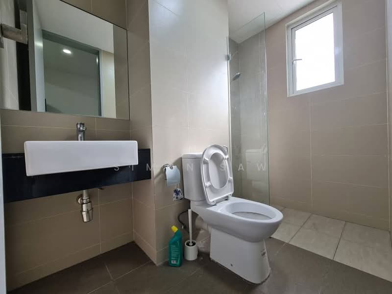 Kondominium untuk Disewa di Tropicana Bay Residences - Simon Saw - Bathroom - PropertyGuru.com.my