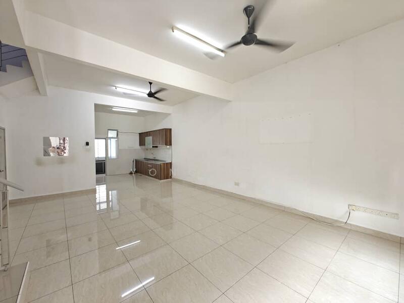 2-storey Terraced House for Rent in Iskandar Puteri (Nusajaya) (Johor) - Yong Jie - Living Room - PropertyGuru.com.my