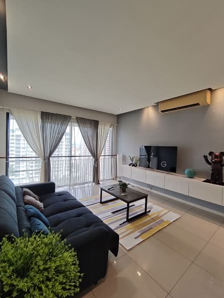 Renai Jelutong untuk Untuk Dijual - RM 600,000, Mac 2026 - Living Room - PropertyGuru.com.my