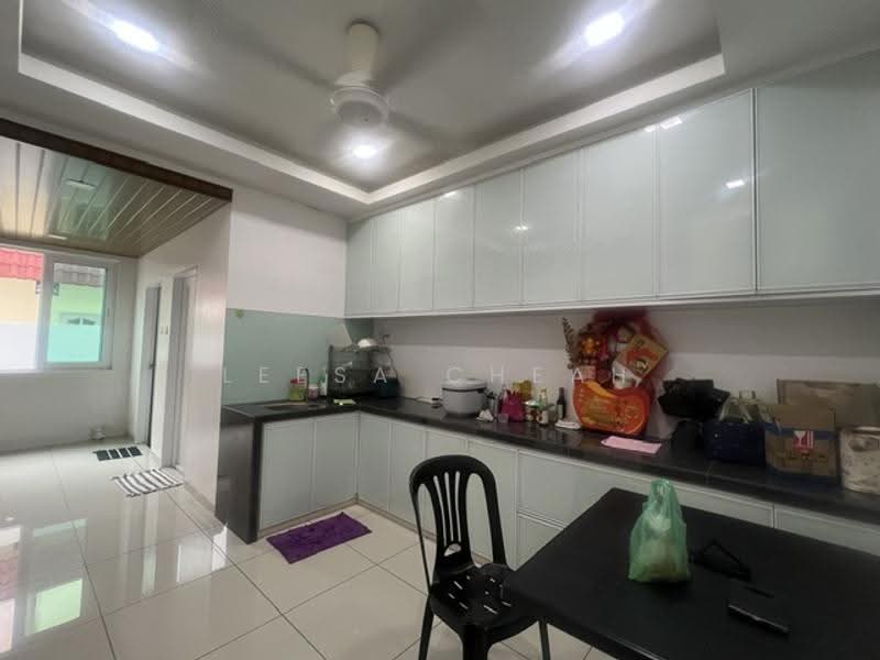 Rumah Berkembar untuk Dijual di Taman Wira (Butterworth) - Leesa Cheah - Kitchen - PropertyGuru.com.my