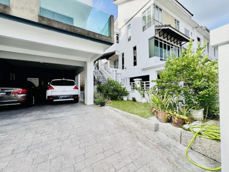 Semi-Detached House for Sale in Saujana Villa (Kajang) - Azie Nordin - Exterior - PropertyGuru.com.my