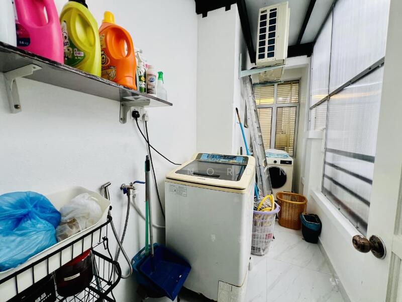 Semi-Detached House for Sale in Saujana Villa (Kajang) - Azie Nordin - Interior - PropertyGuru.com.my