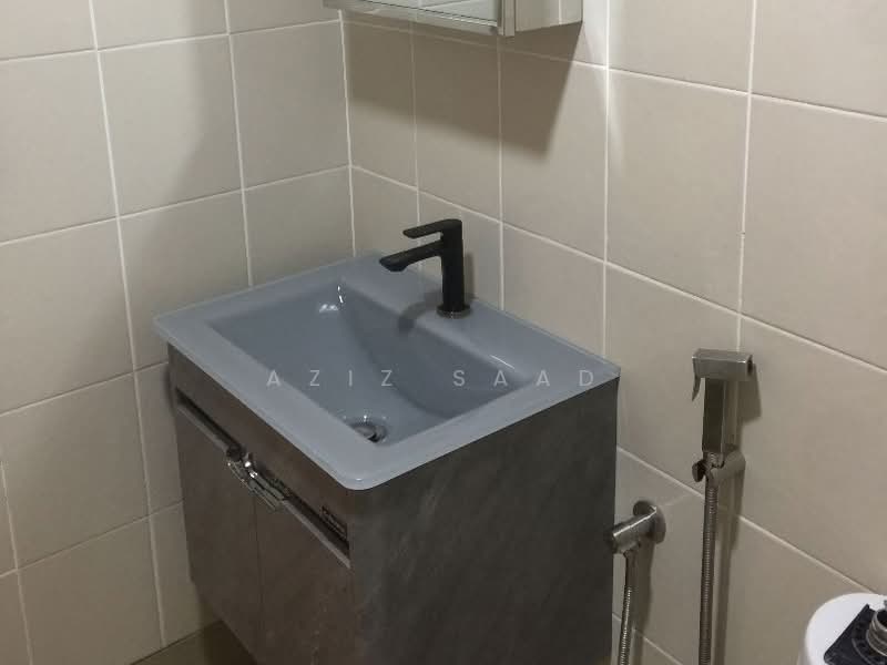 Apartment for Sale at Alam Budiman (Sri Budiman) - Aziz Saad - Bathroom - PropertyGuru.com.my
