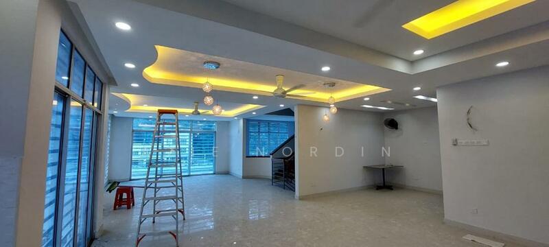 Semi-Detached House for Sale in Saujana Villa (Kajang) - Azie Nordin - Interior - PropertyGuru.com.my