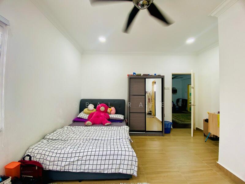 Bungalow for Sale in Rawang (Selangor) - Iqbal Rafei - Bedroom - PropertyGuru.com.my