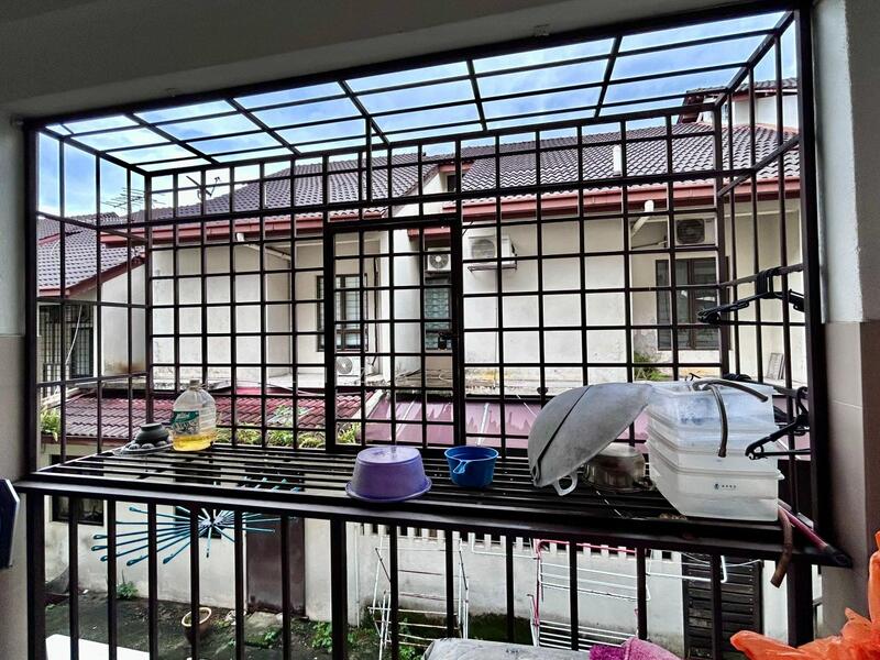 2.5-storey Terraced House for Sale in Shah Alam (Selangor) - Hasliza Hassan - Balcony - PropertyGuru.com.my
