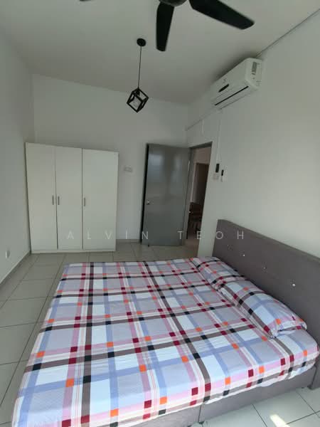 Servis Apartment untuk Dijual di The Zizz @ Damansara North - Alvin Teoh - Bedroom - PropertyGuru.com.my