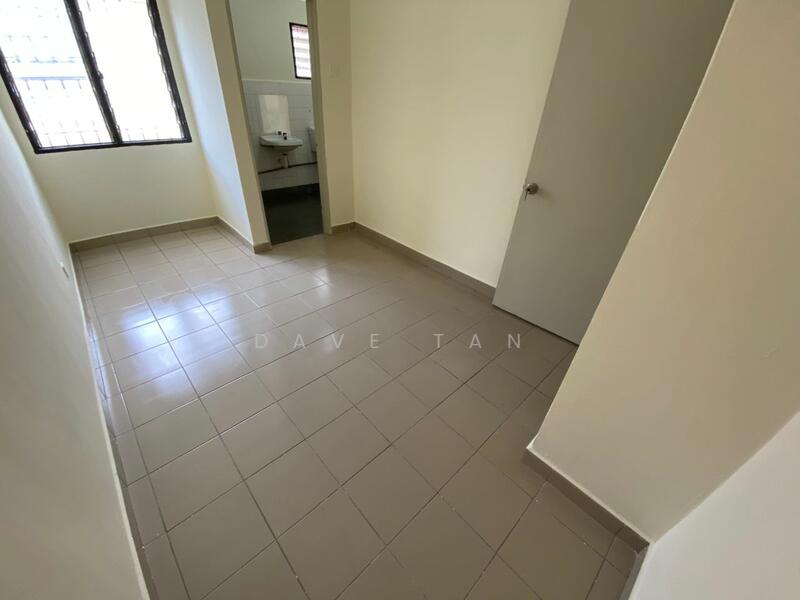 Rumah Teres untuk Dijual di Bandar Country Homes (Rawang) - Dave Tan - Interior - PropertyGuru.com.my