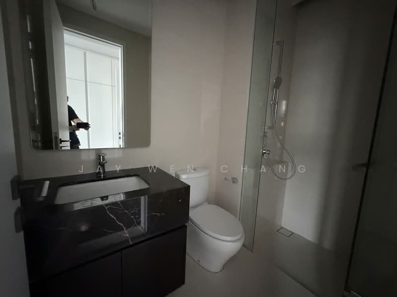 Kediaman Servis untuk Dijual di Pavilion Damansara Heights - Jay Wen Chang - Bathroom - PropertyGuru.com.my