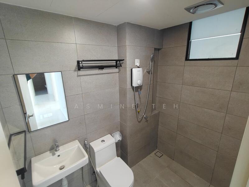 Servis Apartment untuk Disewa di Vivo Executive Apartment - Jasmine Teh - Bathroom - PropertyGuru.com.my