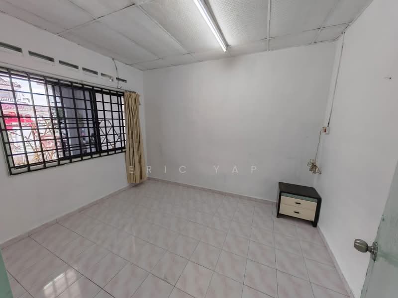 Rumah Teres 1 Tingkat untuk Dijual di Taman Ungku Tun Aminah (Skudai) - ERIC YAP - PropertyGuru.com.my