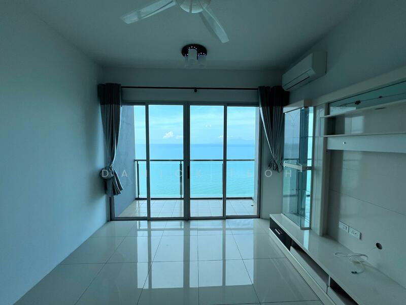 Condominium for Sale at 10 Island Resort - Danick Teoh - Living Room - PropertyGuru.com.my