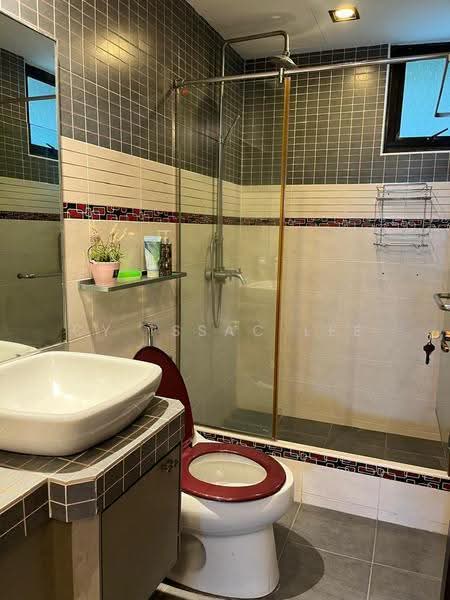 Condominium for Sale at Miami Green - Cy Issac Lee - Bathroom - PropertyGuru.com.my