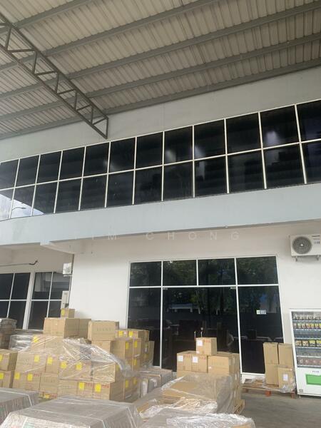 Kilang untuk Disewa di Taman Desa Cemerlang (Ulu Tiram) - Tim Chong - Exterior - PropertyGuru.com.my