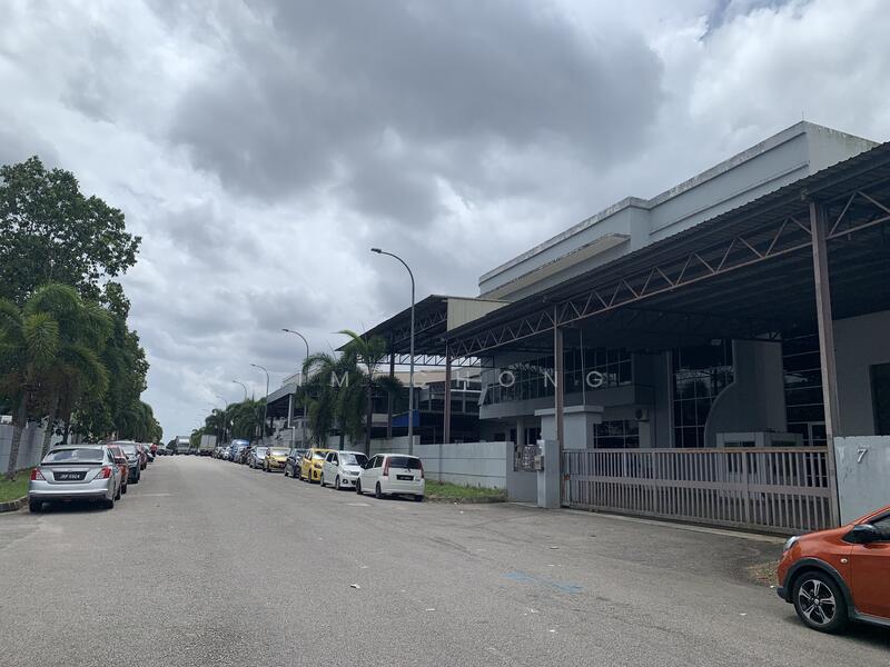 Kilang untuk Disewa di Taman Desa Cemerlang (Ulu Tiram) - Tim Chong - Exterior - PropertyGuru.com.my