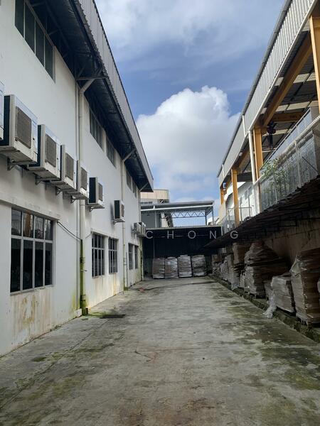 Kilang untuk Disewa di Taman Desa Cemerlang (Ulu Tiram) - Tim Chong - Exterior - PropertyGuru.com.my
