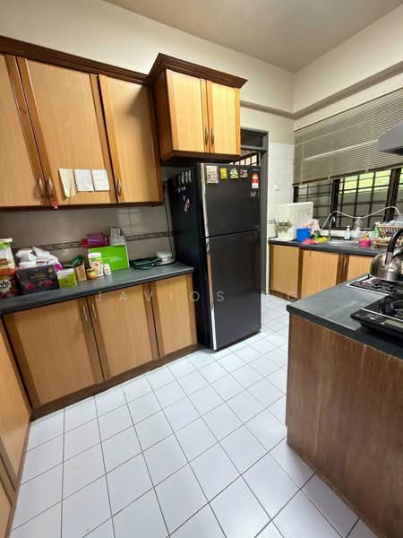 Kondominium untuk Dijual di Twin Towers - Javios Ng - Kitchen - PropertyGuru.com.my