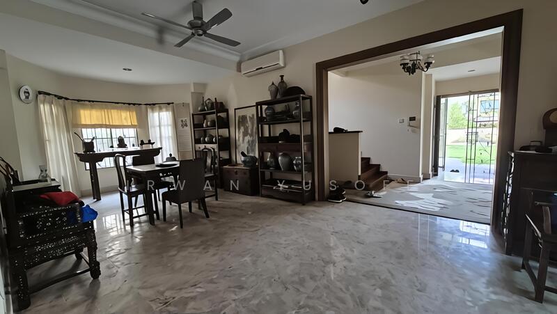 Bungalow for Sale in Bukit Jelutong (Shah Alam) - Irwan Yusoff - Living Room - PropertyGuru.com.my