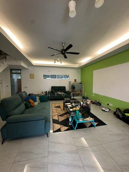 Setia Tropika untuk Untuk Dijual - RM 788,000, Mac 2026 - Living Room - PropertyGuru.com.my