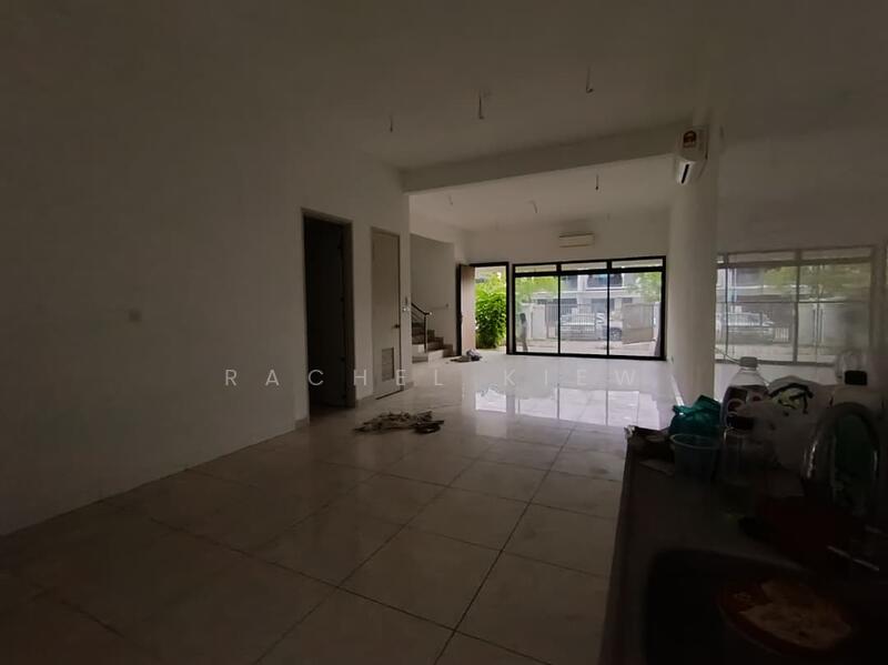 2-storey Terraced House for Sale in Horizon Hills (Iskandar Puteri (Nusajaya)) - Rachel Kiew - Living Room - PropertyGuru.com.my