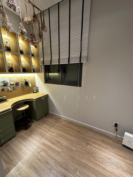 Service Residence for Sale at Serviced Residence @ Sunway D'hill Residences - Julie Lee - Study - PropertyGuru.com.my