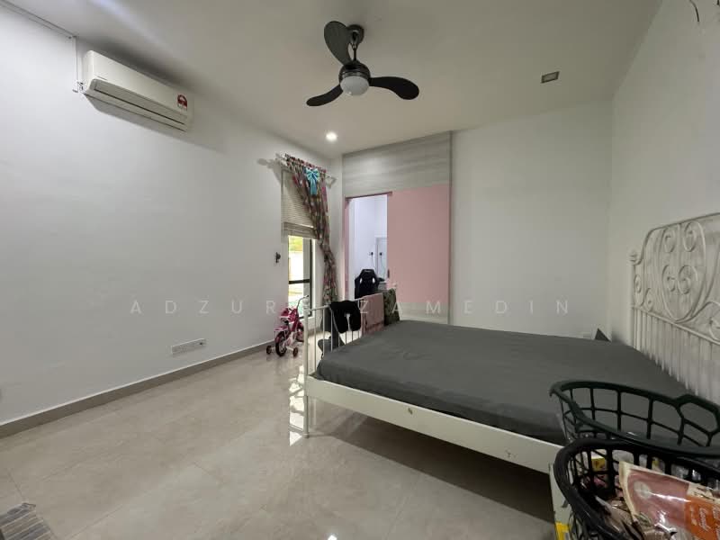 Bungalow for Sale in Country Heights (Kajang) - Adzura Zamedin - Bedroom - PropertyGuru.com.my