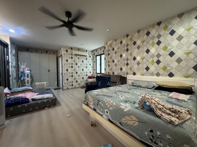 Bungalow for Sale in Country Heights (Kajang) - Adzura Zamedin - Bedroom - PropertyGuru.com.my