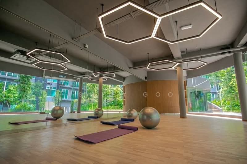 Condominium for Sale at QuayWest Residence - Ashley Goo - Gym - PropertyGuru.com.my