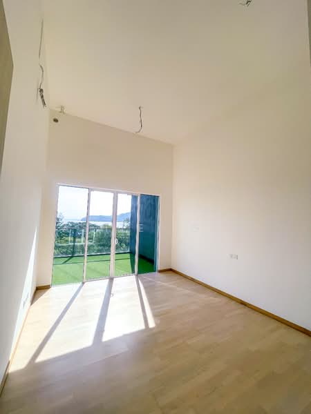 Condominium for Sale at QuayWest Residence - Ashley Goo - Balcony - PropertyGuru.com.my