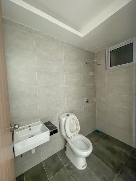 Condominium for Sale at QuayWest Residence - Ashley Goo - Bathroom - PropertyGuru.com.my