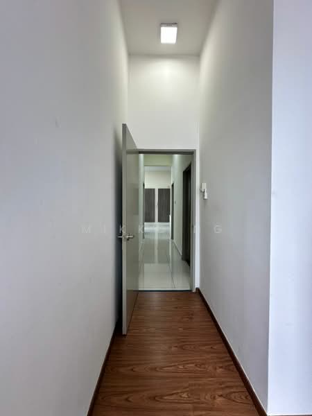 Service Residence for Rent at Vue Residences - Mikko Ng - Corridor - PropertyGuru.com.my