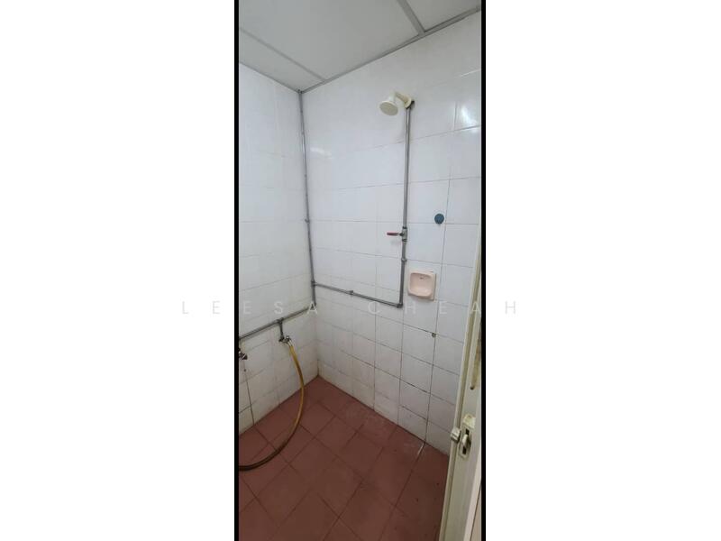 Taman Desa Relau 2 untuk Untuk Dijual - RM 280,000, Mac 2026 - Bathroom - PropertyGuru.com.my