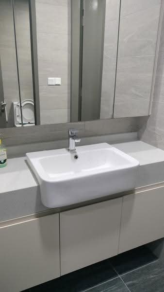 Office for Rent in Bandar Puteri Puchong (Puchong) - Crystal Low - Bathroom - PropertyGuru.com.my