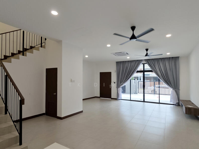 Rumah Teres 2-Tingkat untuk Disewa di Puteri Harbour (Iskandar Puteri (Nusajaya)) - TK Ding - Living Room - PropertyGuru.com.my