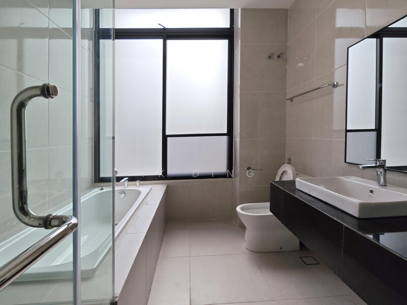 Rumah Teres 2-Tingkat untuk Disewa di Puteri Harbour (Iskandar Puteri (Nusajaya)) - TK Ding - Bathroom - PropertyGuru.com.my