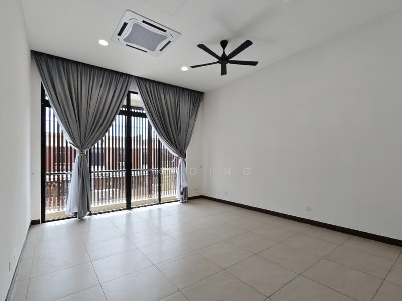 Rumah Teres 2-Tingkat untuk Disewa di Puteri Harbour (Iskandar Puteri (Nusajaya)) - TK Ding - Balcony - PropertyGuru.com.my