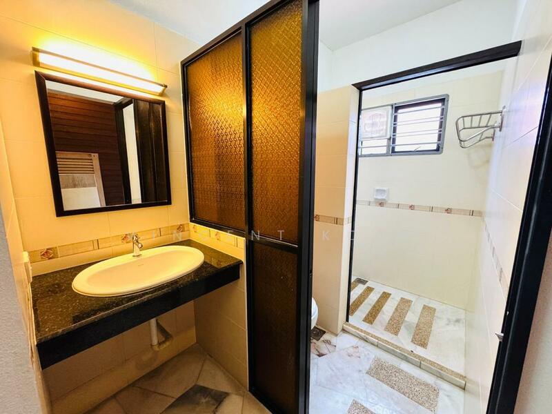 Bungalow for Sale in Sungai Jawi (Penang) - Vincent Koay - Bathroom - PropertyGuru.com.my