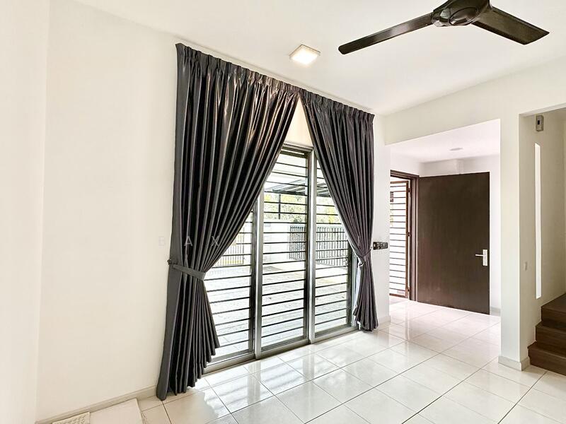 Serenia City untuk Untuk Disewa - RM 1,699 /bulan, Feb 2026 - Living Room - PropertyGuru.com.my