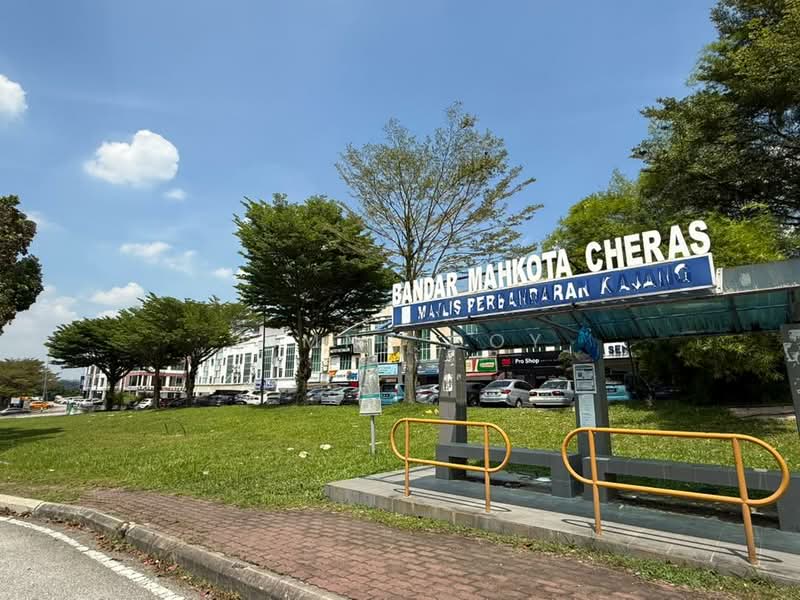 Bandar Mahkota Cheras untuk Untuk Dijual - RM 880,000, Mac 2026 - Exterior - PropertyGuru.com.my