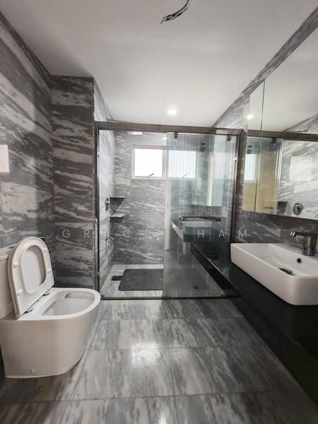 Condominium for Rent at Paraiso Residence @ The Earth - Grace Tham - Bathroom - PropertyGuru.com.my