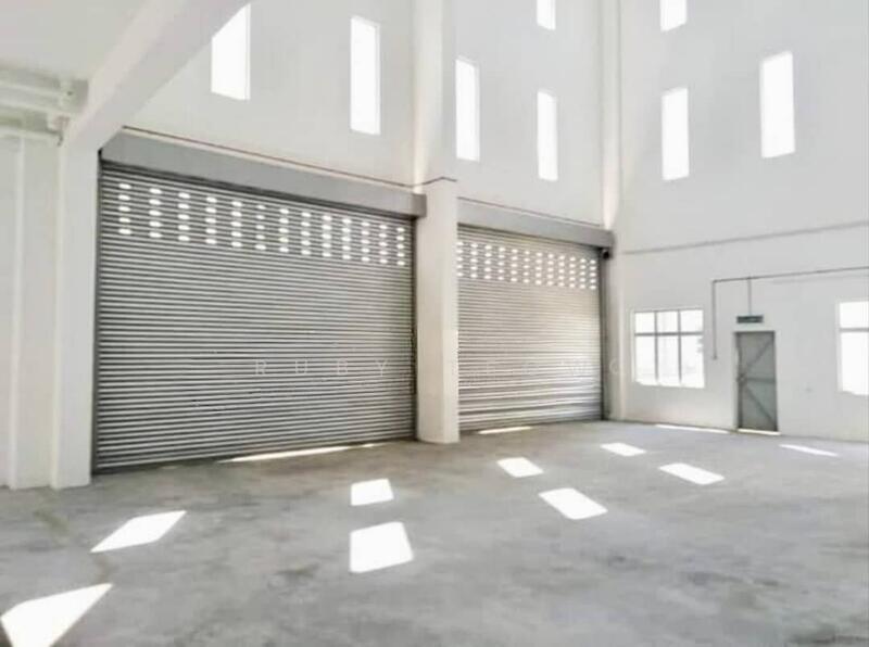 Semi-D Factory for Rent in Pelabuhan Tanjung Pelepas (Gelang Patah) - Ruby Teow - Interior - PropertyGuru.com.my