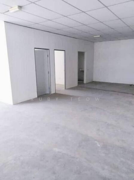 Semi-D Factory for Rent in Pelabuhan Tanjung Pelepas (Gelang Patah) - Ruby Teow - Interior - PropertyGuru.com.my